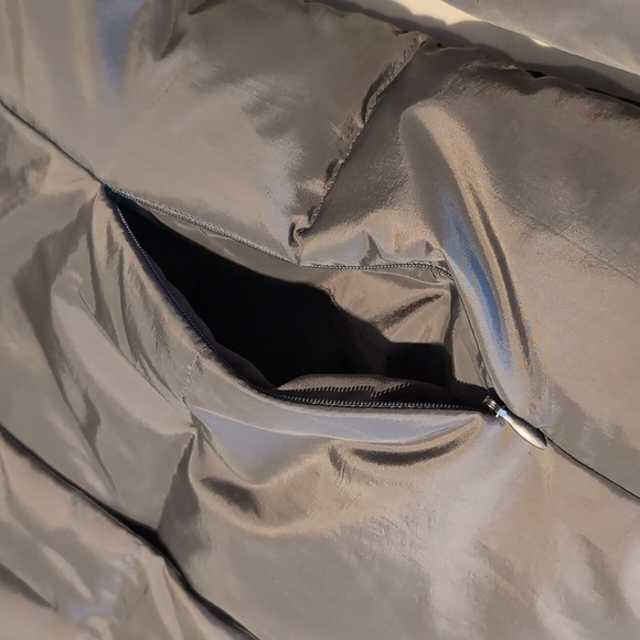 Calvin Klein grey puffer jacket - Picture 11 of 15